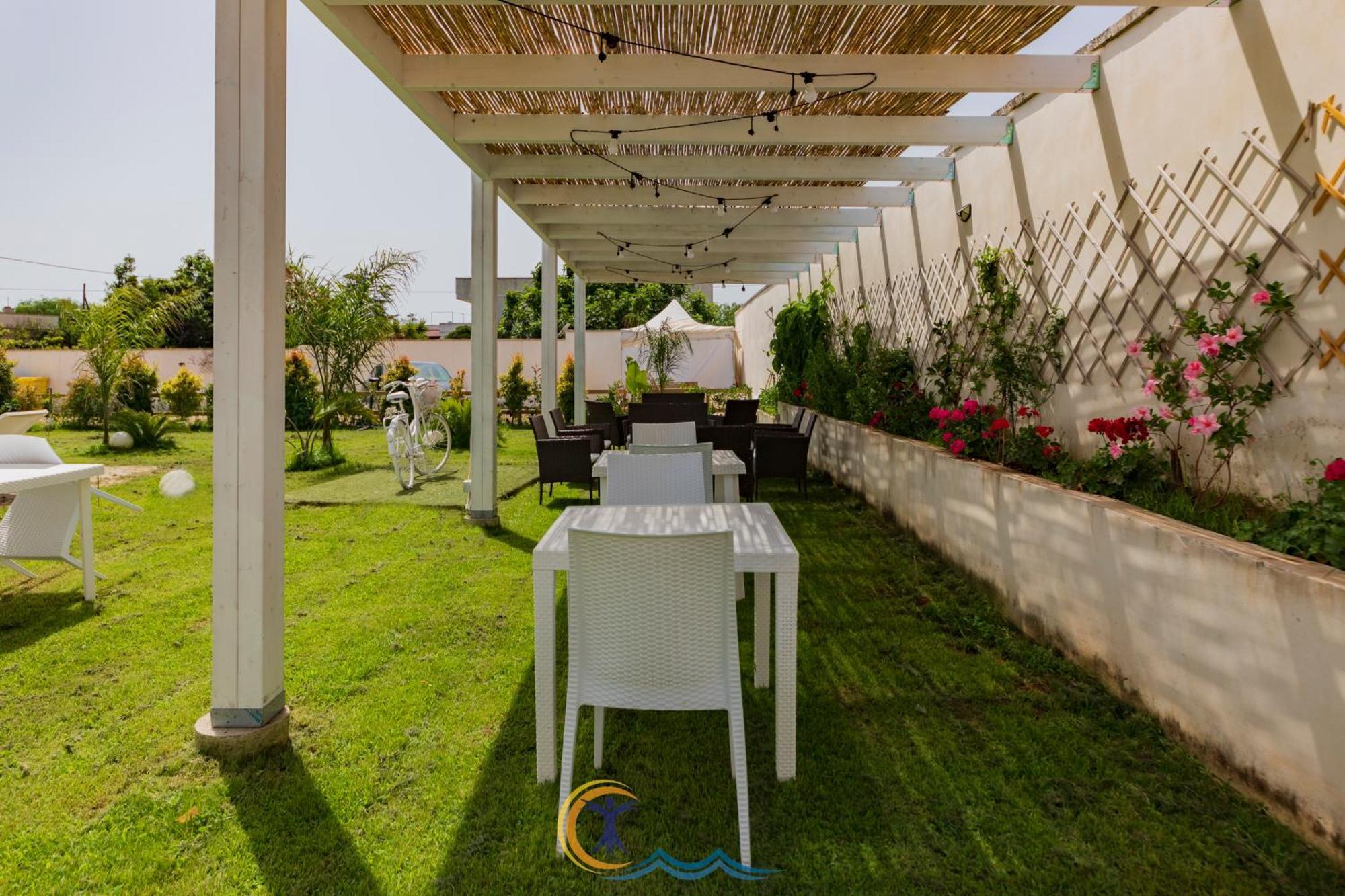 Villa Leonardo San Foca - Room, Pool & Restaurant Eksteriør billede
